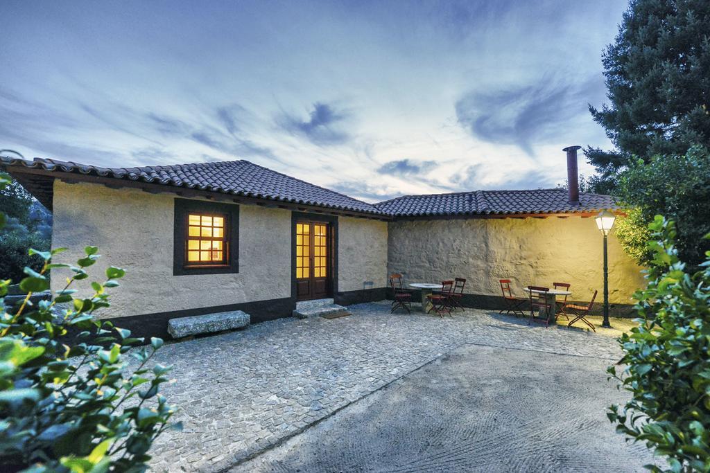 בית הארחה פאפה 	Casa De Docim מראה חיצוני תמונה
